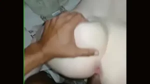 Comi minha enteada branquinha no motel bucetinha rosa de quatro